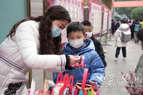 驿站小报最新,驿站小报最新，小巷中的秘密宝藏