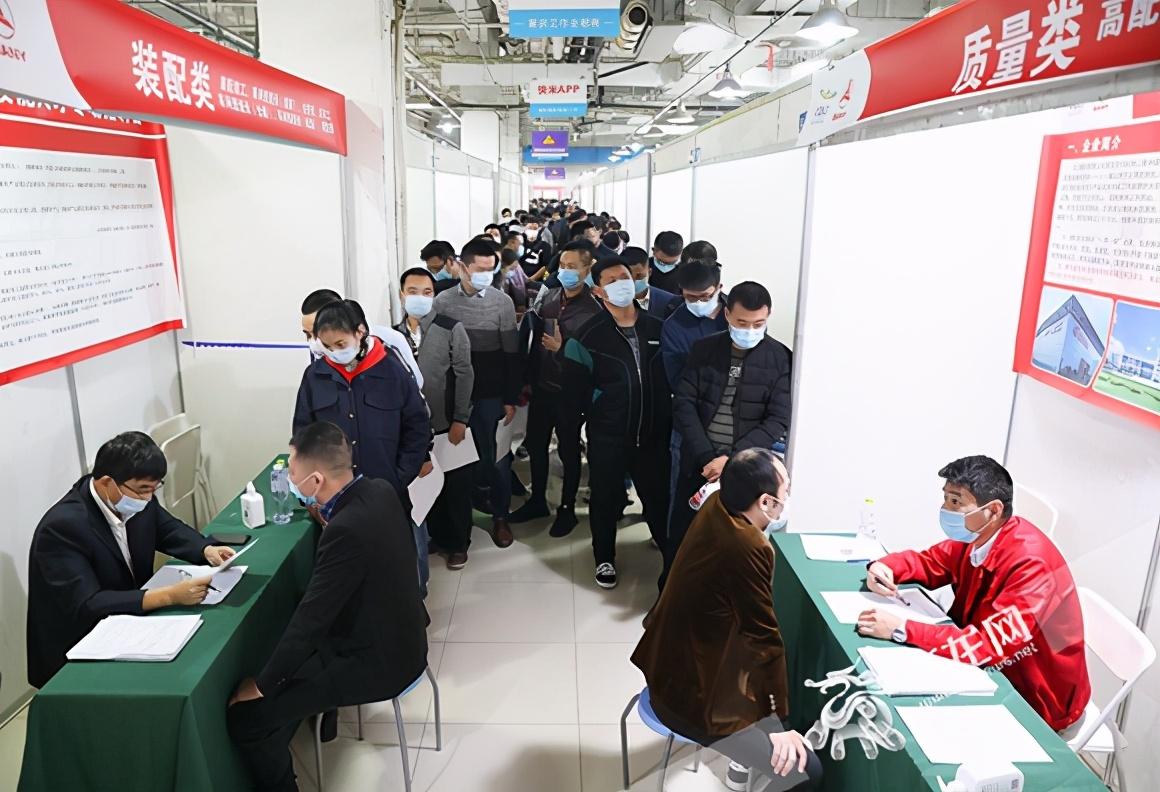 昆山焊工最新招聘信息揭秘，巷弄深处小店的故事